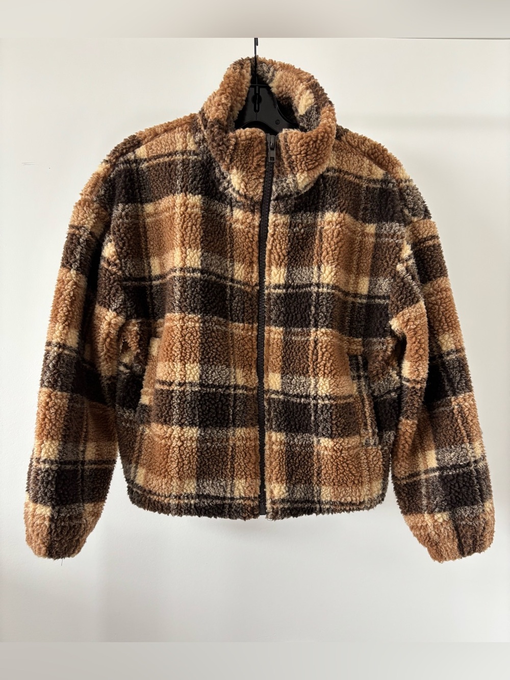 | Harlow | Plaid Teddy Jacket size XS
